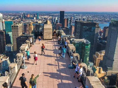 Piano panoramico di Top of the Rock incluso nel biglietto con app guida