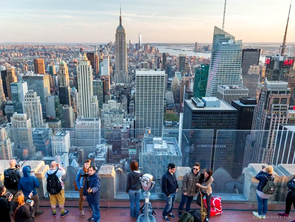 Monuments de la Fifth Avenue vistos durant la caminada cap al Top of the Rock